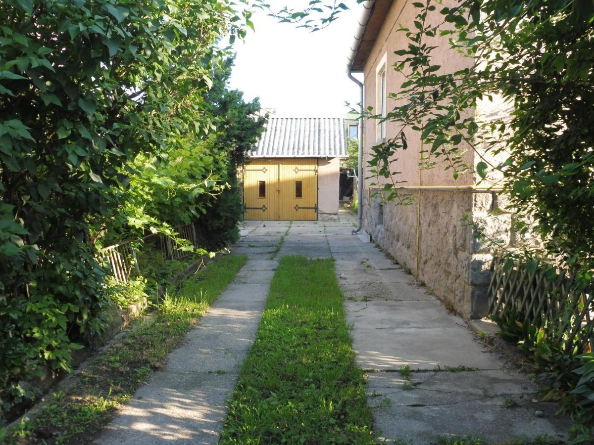 Apartmán Nagyiek Haza / Granny'S House Ostřihom Exteriér fotografie
